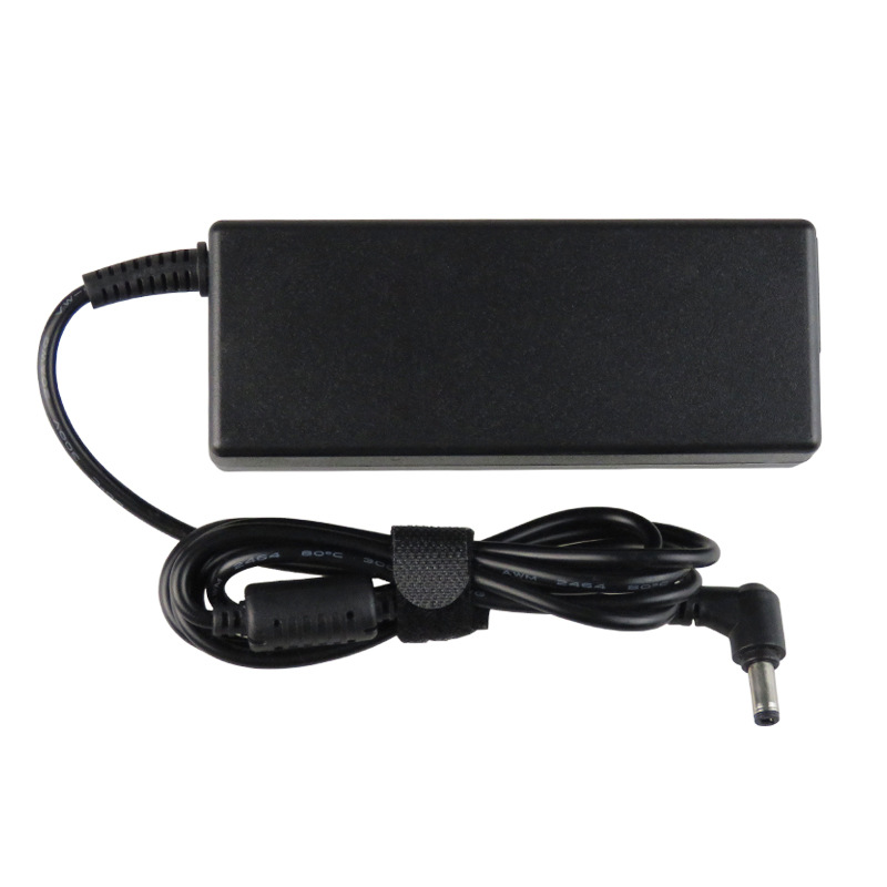 Juego de cargador adaptador Un - Laptop Charger reseña y precio